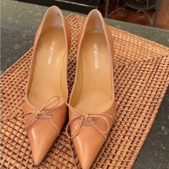 Sz 36 *Sergio Rossi* VeroCuoio Leather *Kitten Heels* Bow tie - Picture 9 of 11
